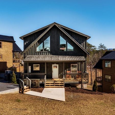 Private Indoor Pool Cabin W/ Game Room & Hot Tub! Pigeon Forge Exterior photo