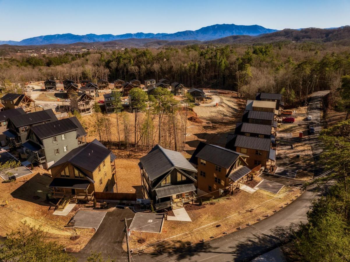 Private Indoor Pool Cabin W/ Game Room & Hot Tub! Pigeon Forge Exterior photo